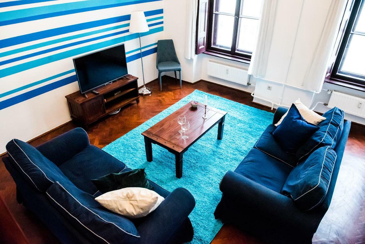 Indigo Apartment With Free Parking Boedapest Buitenkant foto