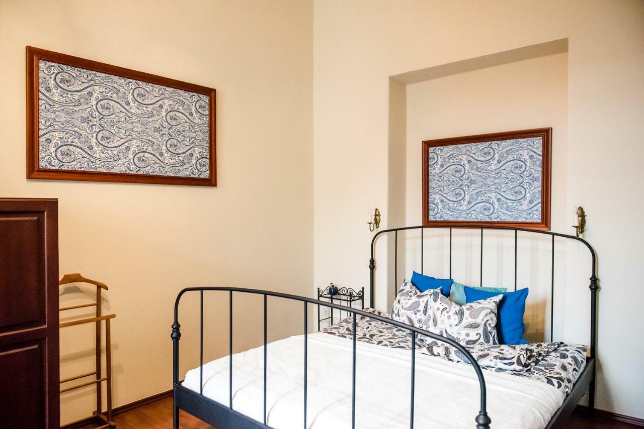 Indigo Apartment With Free Parking Boedapest Buitenkant foto